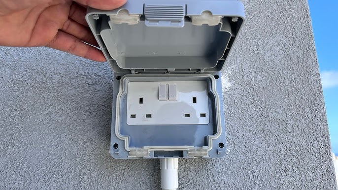 Outdoor Sockets